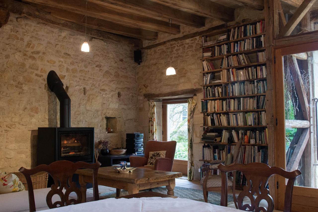 Villa Le Bourmier Anlhiac Near Excideuil Extérieur photo